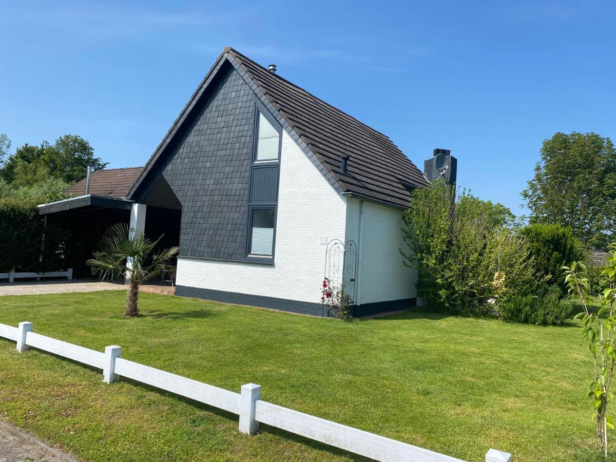 Traumhaftes Geraeumiges Ferienhaus In Meernaehe Bruinisse Exterior foto