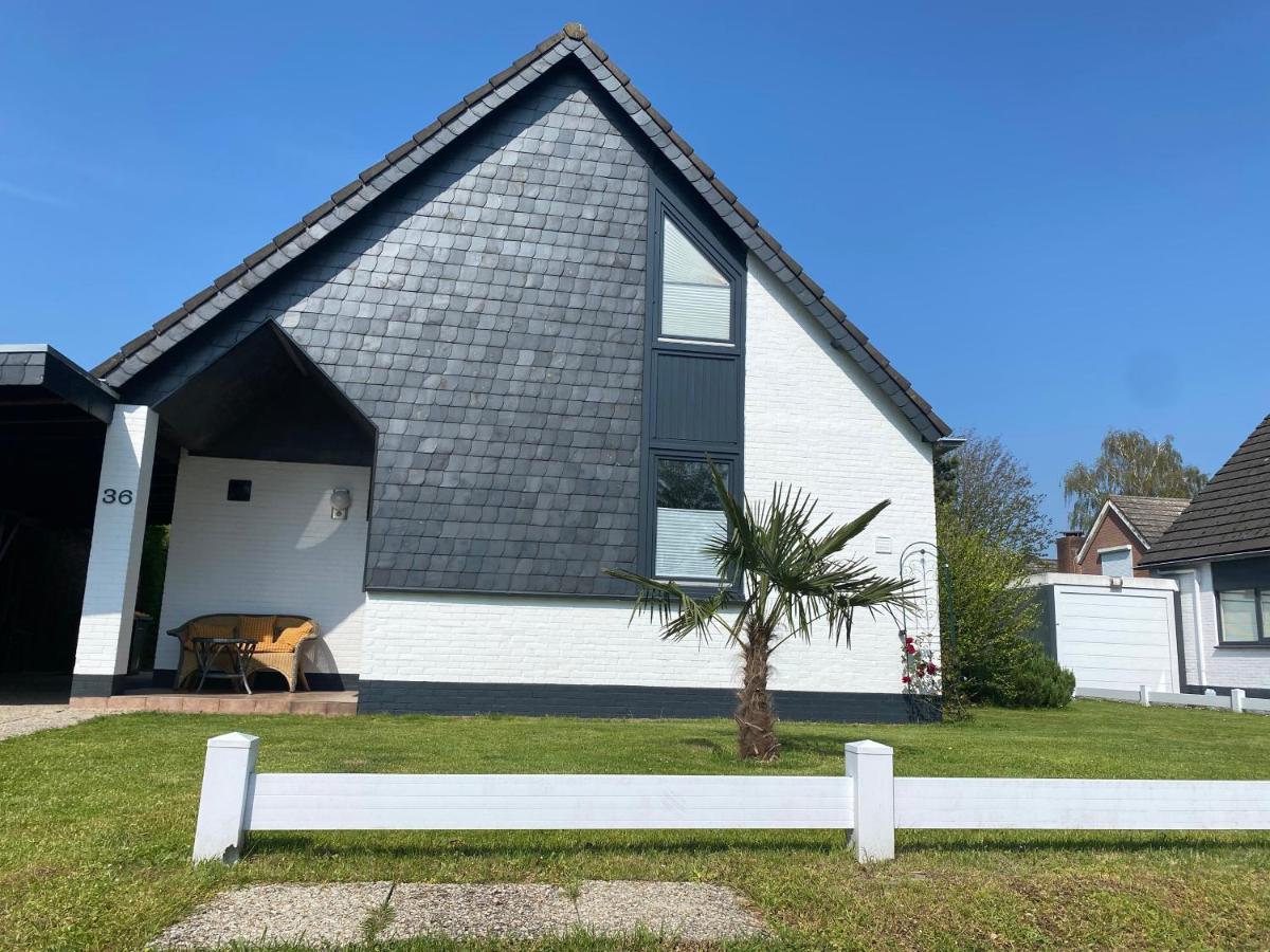 Traumhaftes Geraeumiges Ferienhaus In Meernaehe Bruinisse Exterior foto